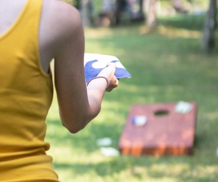Корнхол (Cornhole)